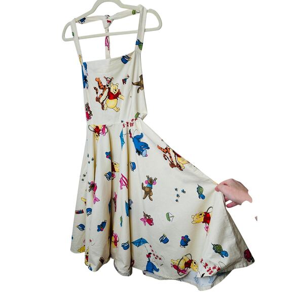 Vintage Cream Winnie The Poo Print Apron Dress Small - Picture 3 of 11